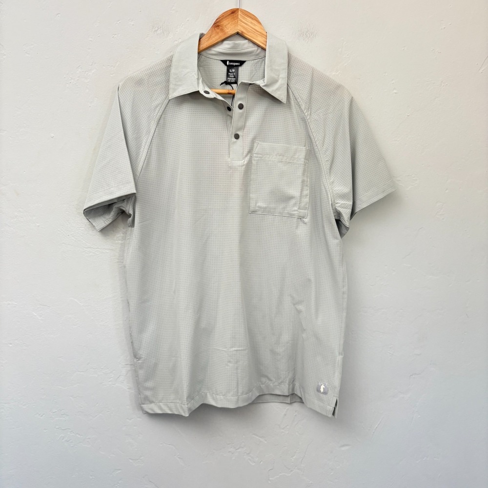 Cotopaxi Pulso Tech Polo Men Size Small Vapor Gray Short Sleeve New